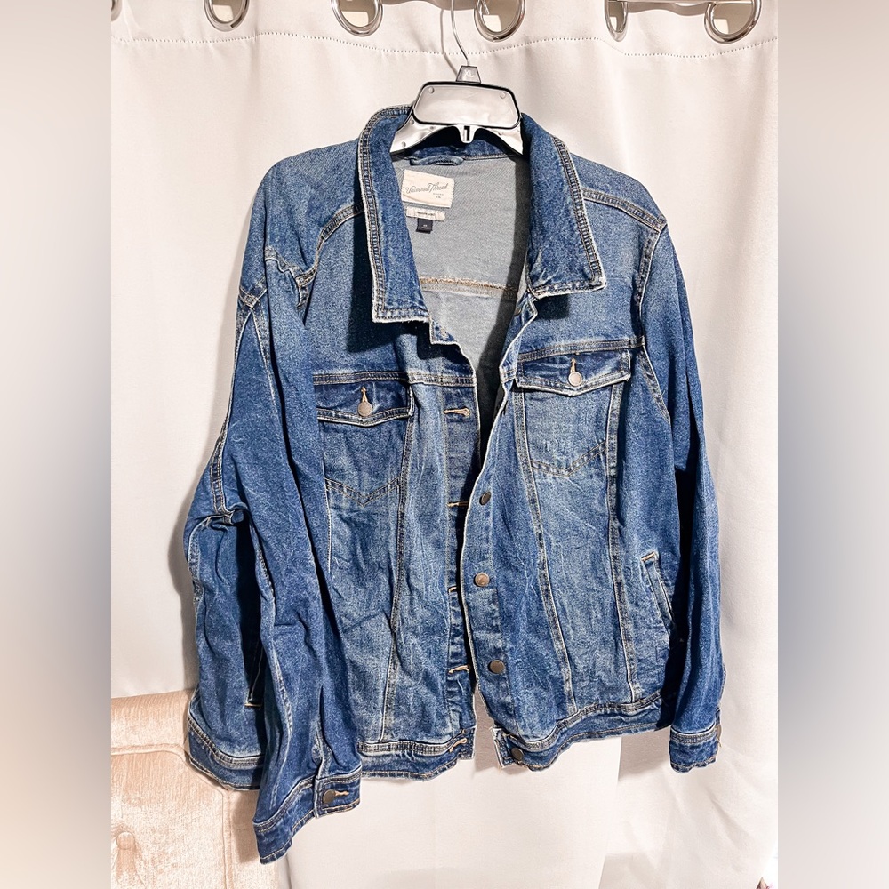 Plus Size Medium Wash Denim Jacket - Universal Thread - 4x